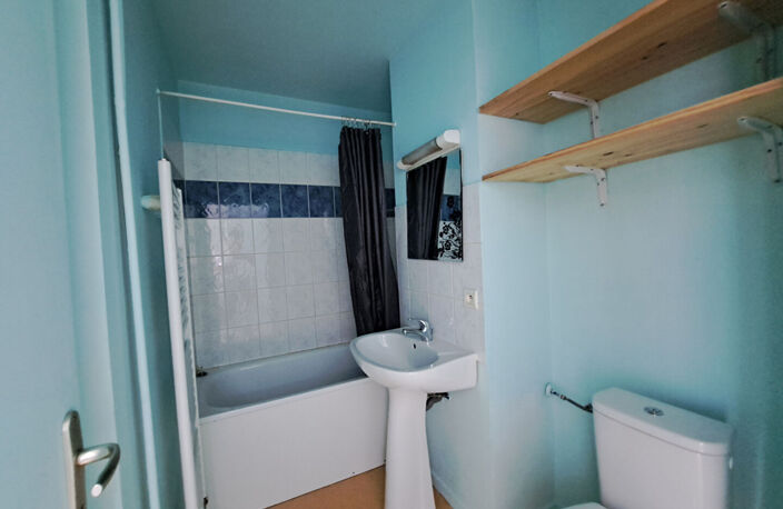 Chirens, Appartement une pièce 36m² — photo 4