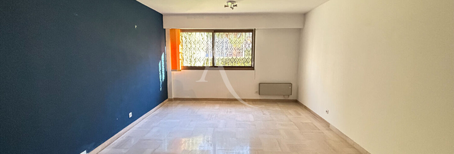 Commerce  56 m² à louer à Nice (06000)