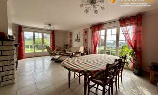 Maison 10 Pièces 253 m² à vendre à Vitré (35500)