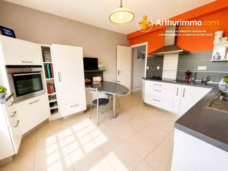 Maison 12 pièces - 253m² — photo 1