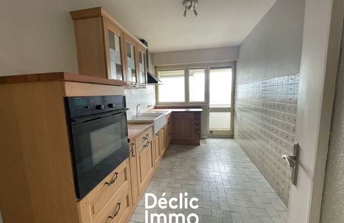 Appartement en résidence à la Roche-sur-Yon, proche de l'école et des commodités. — photo 2
