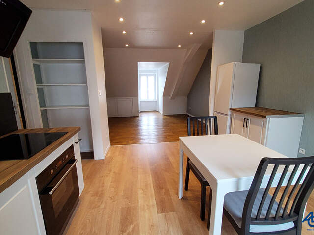 PONTIYV - Appartement meublé - 3 pièces 62.87 m2 — photo du bien