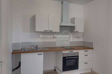 Appartement 3 pièces 830 €