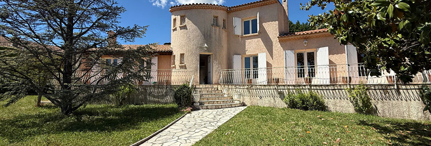 Maison 8 Pièces 212 m² à vendre à Plan-de-Cuques (13380)
