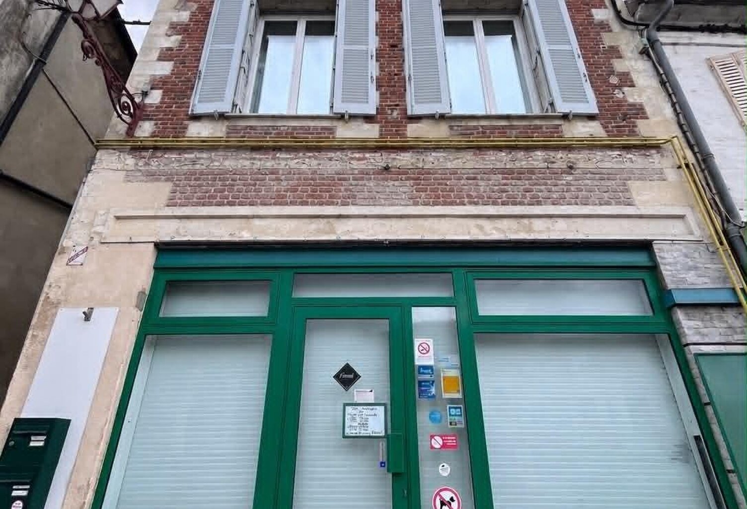 Immeuble - 217m² - Marle — photo 1
