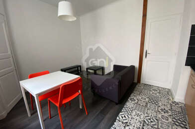 Appartement 2 pièces 563 €