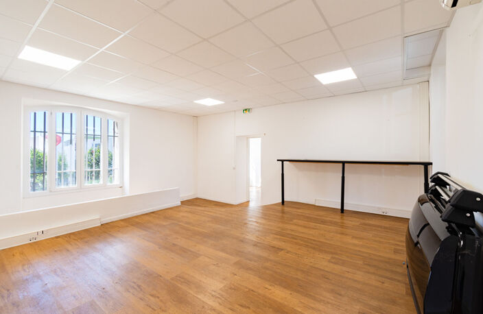 Bureaux  285m2 Marseille 13015 — photo 3