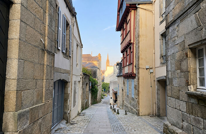 Maison avec garage au coeur de ville — photo 3