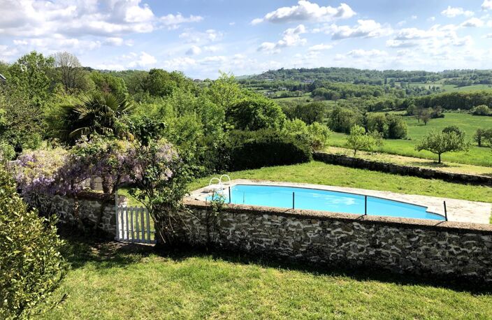 Maison sur beau terrain avec piscine et jolie grange à rénover ! — photo 3