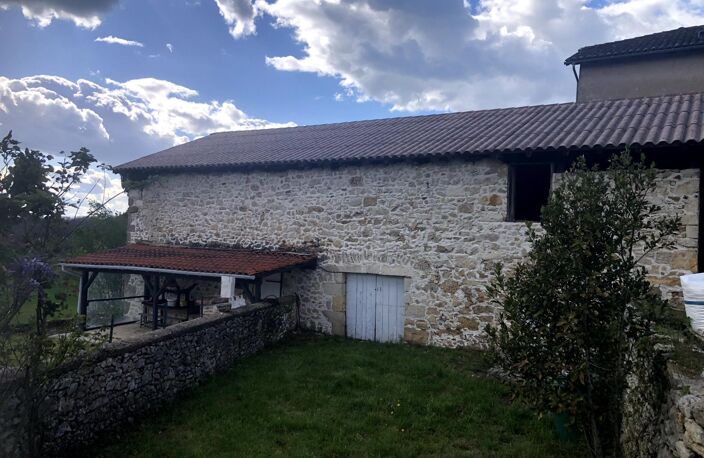 Maison sur beau terrain avec piscine et jolie grange à rénover ! — photo 4