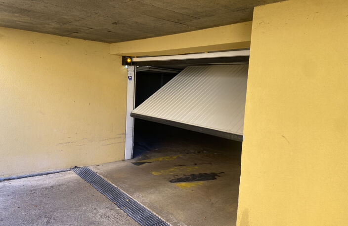 A louer GARAGE sur la commune de LATTES ( 34970) — photo 2