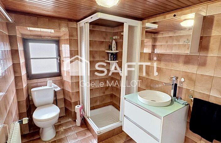 Maison de village avec balcons — photo 2