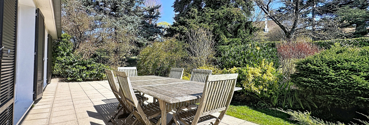 Maison 7 Pièces 200 m² à vendre à Dardilly (69570)