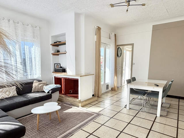 Villa en R+1 avec deux appartements indépendants — photo du bien