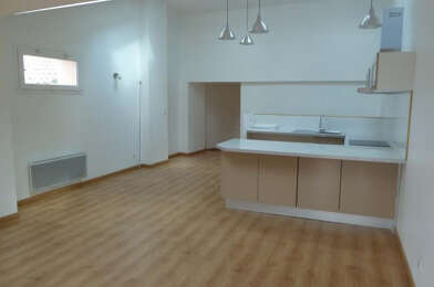 Appartement 3 pièces 715 €