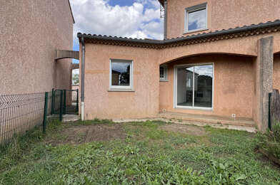 Maison 4 pièces 840 €
