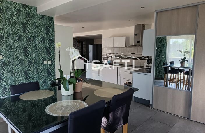 Maison de 2016 au volume généreux et au calme — photo 2