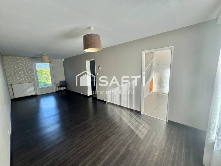 PAVILLON 4 CHAMBRES AVEC JARDIN ET GARAGE A NIORT ! — photo 1