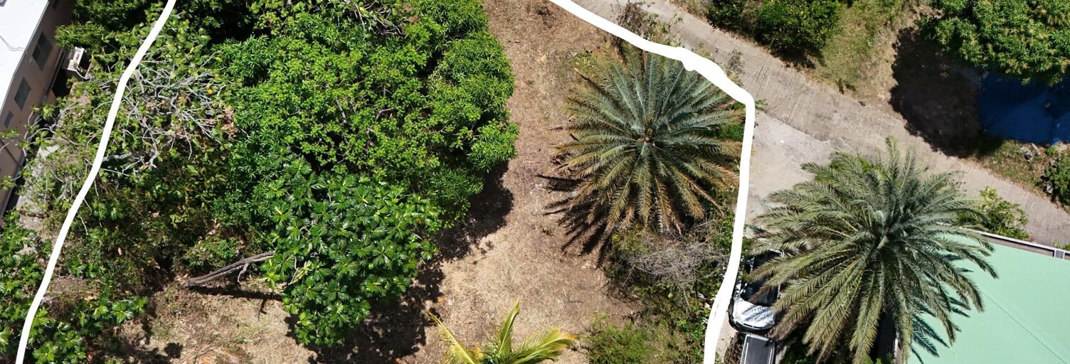 Terrain  700 m² à vendre à Les Anses-d'Arlet (97217)