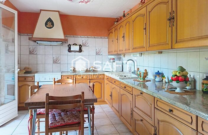 complet Maison familiale individuelle  sur 1 766 m² de terrain — photo 5