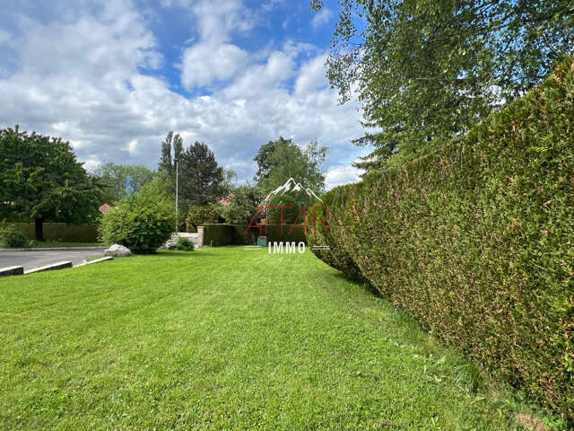 TERRAIN ENVIRON 466 M2 - 74160 ARCHAMPS — photo du bien