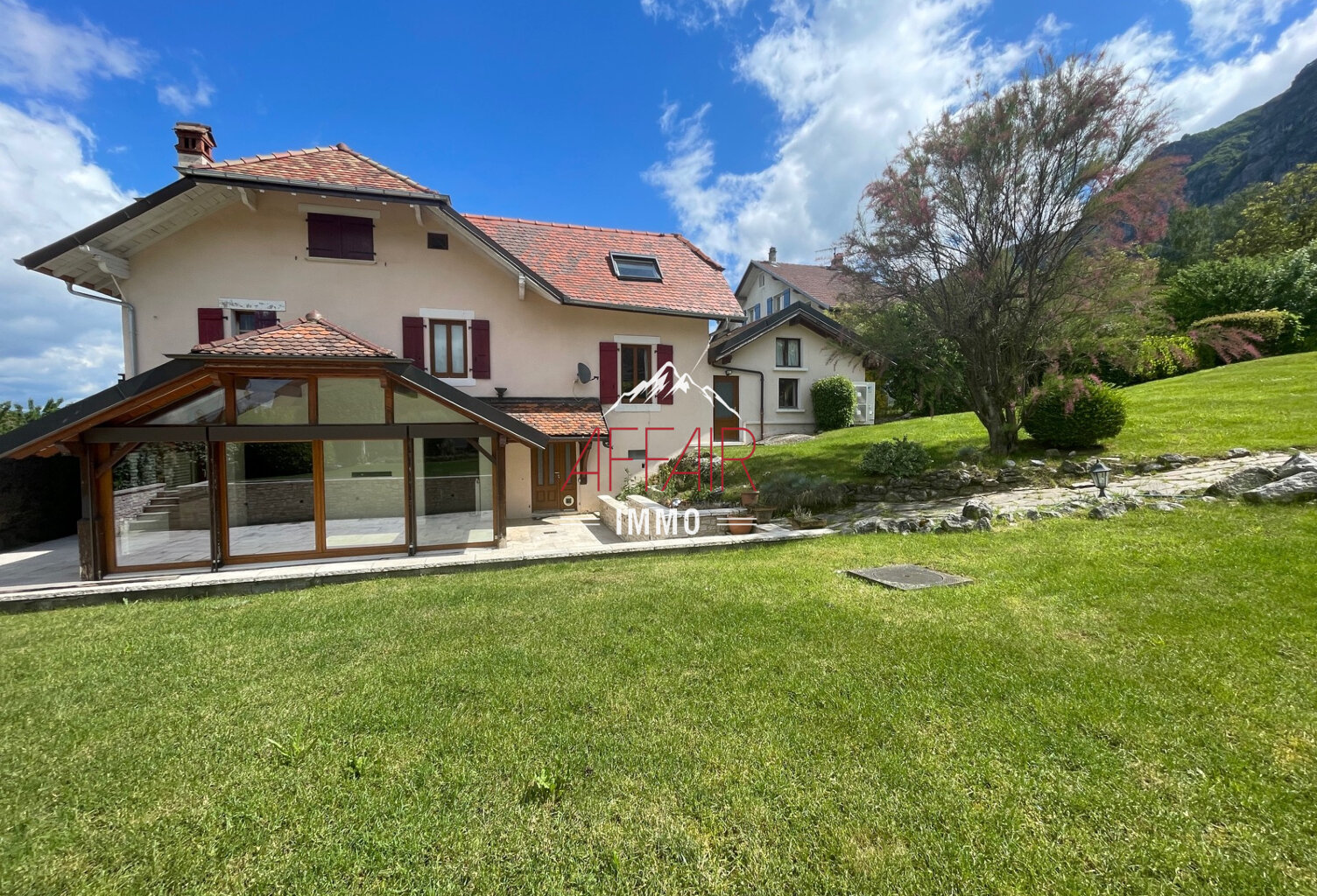 2 min douane CROIX DE ROZON maison mitoyenne non gênante — photo 1