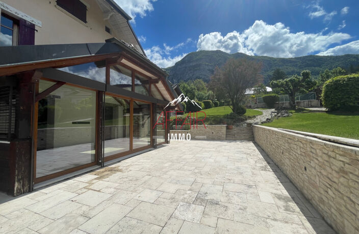 2 min douane CROIX DE ROZON maison mitoyenne non gênante — photo 4