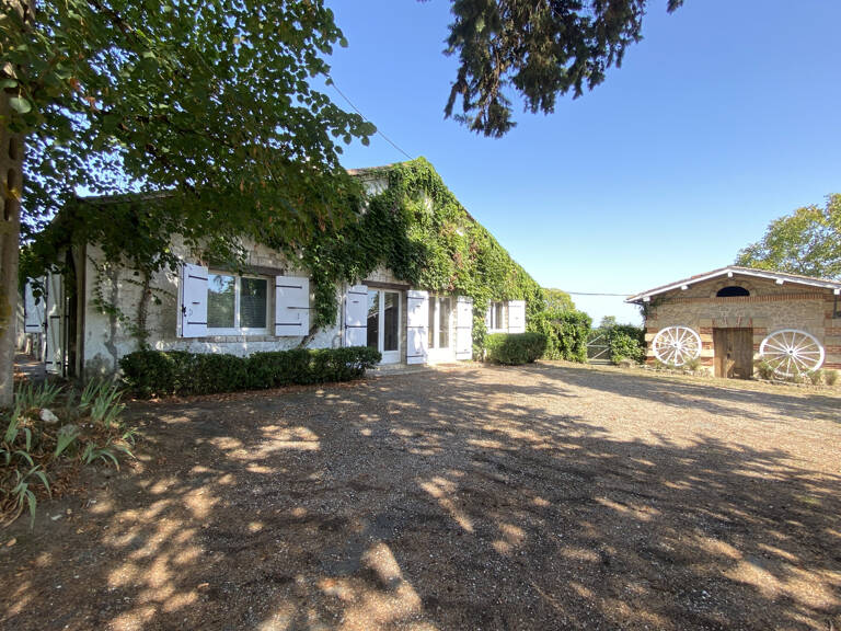 5km du centre de Marmande, Maison pierre avec dépendances — photo 1