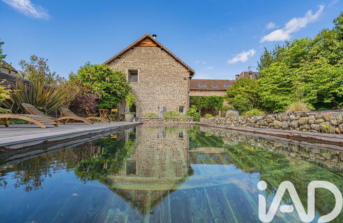 Vente Maison/villa 11 pièces — photo 2