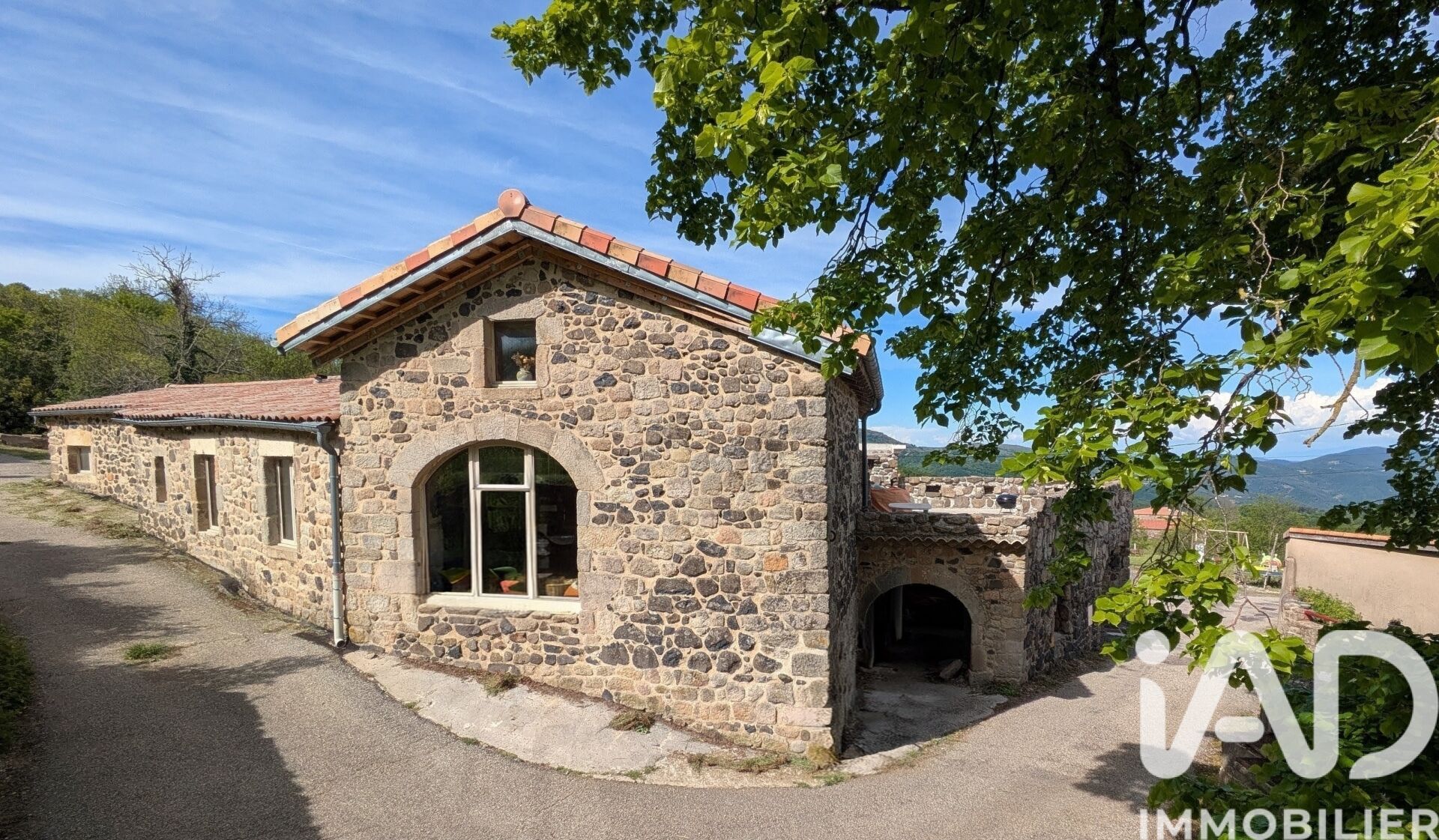 Vente Maison/villa 4 pièces - Photo 2