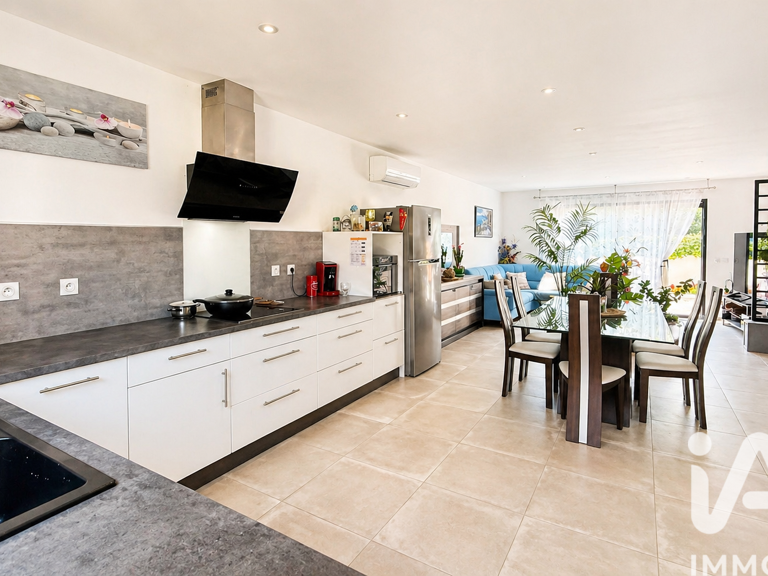 Vente Maison/villa 6 pièces — photo 1