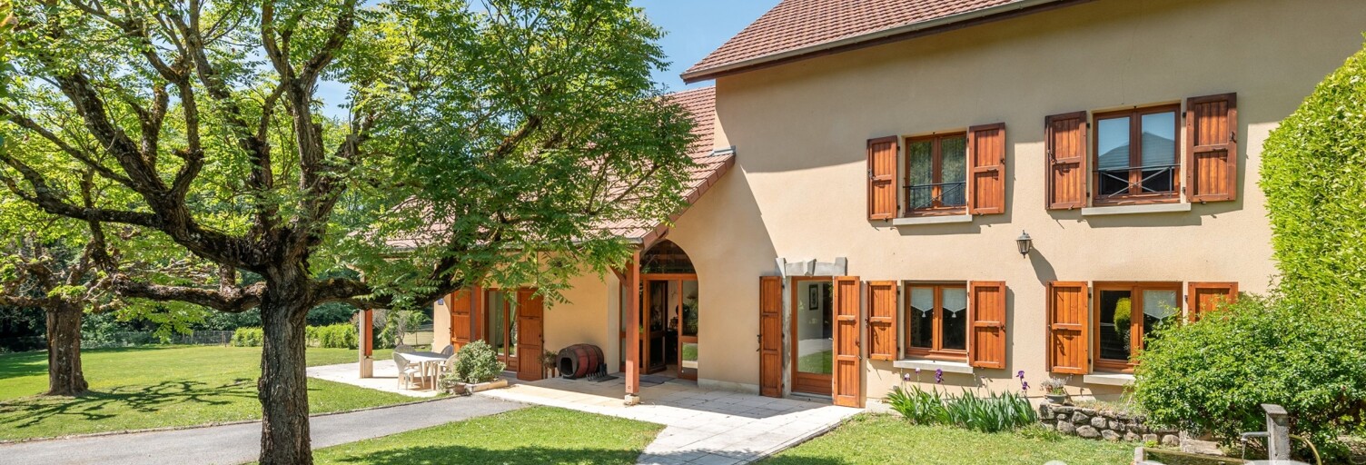 Maison 6 Pièces 221 m² à vendre à Herbeys (38320)
