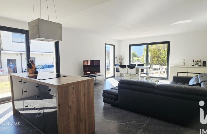 Vente Maison/villa 5 pièces — photo 4