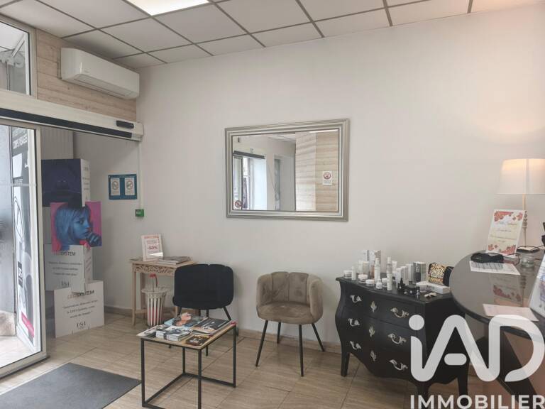 Vente Esthétique, Coiffure 250 m&sup2; — photo 1