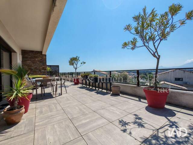 Vente Appartement 4 pièces — photo du bien
