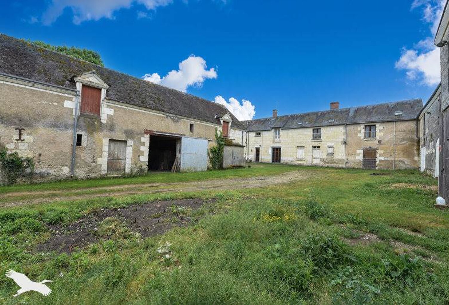 Corps de Ferme de 16 pièces principales — photo 1