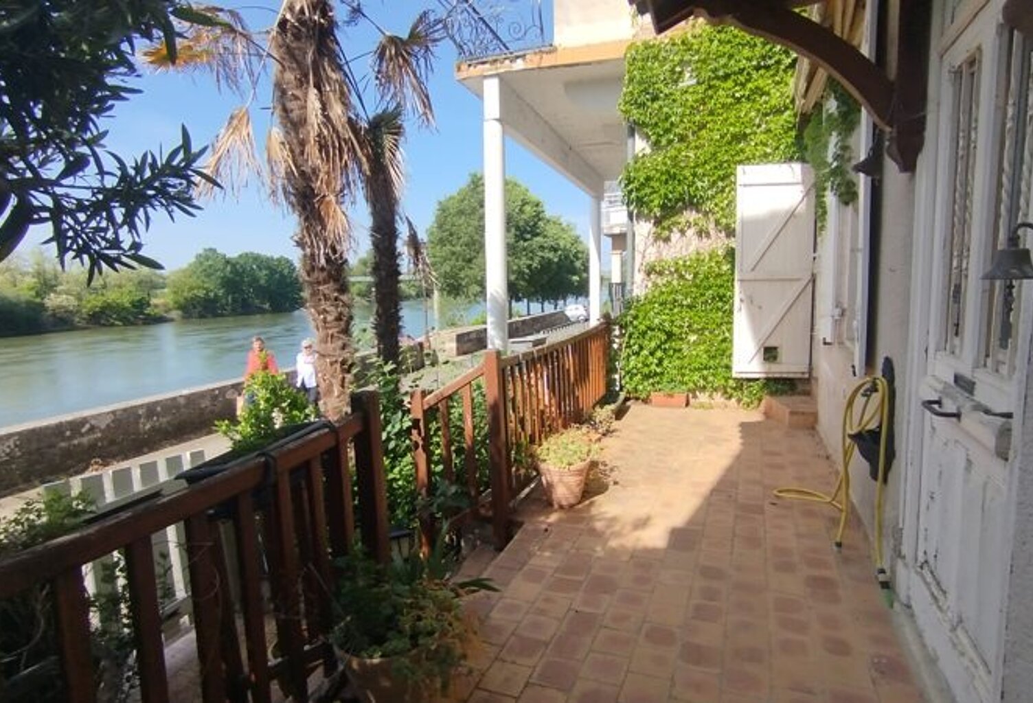 Maison de bourg de 6 pièces principales — photo 1