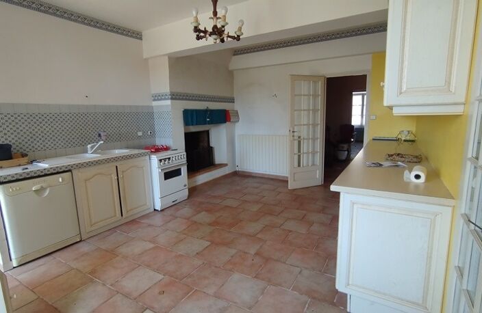 Maison de bourg de 6 pièces principales — photo 3