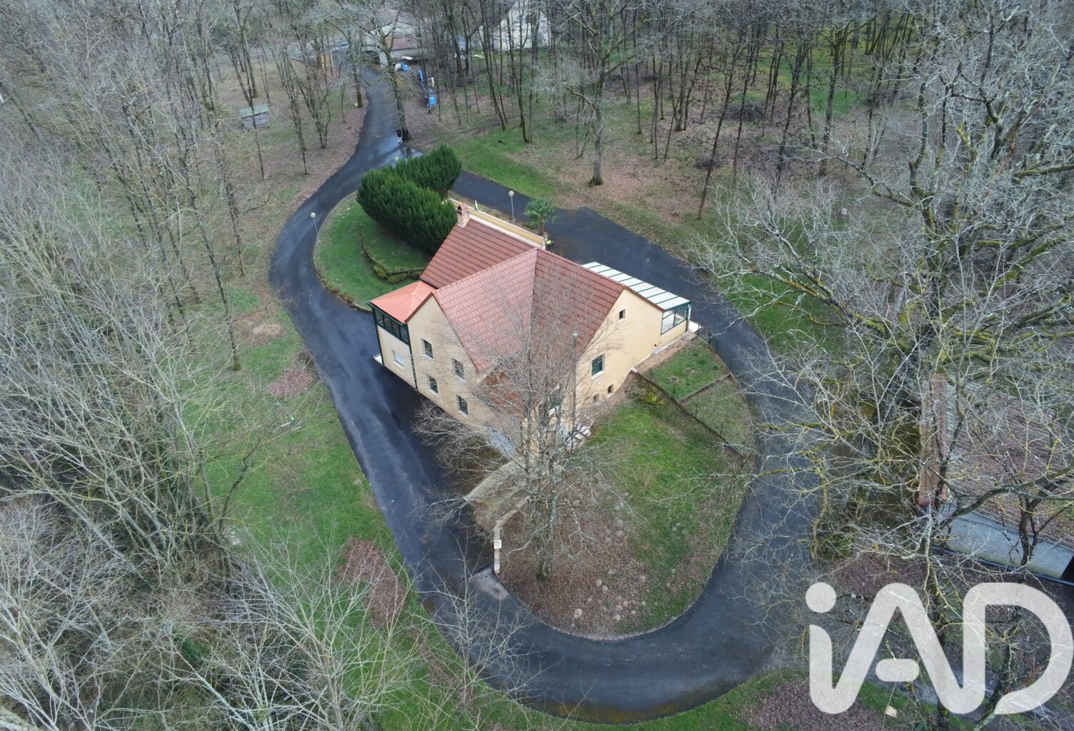 Vente Maison/villa 12 pièces — photo 1