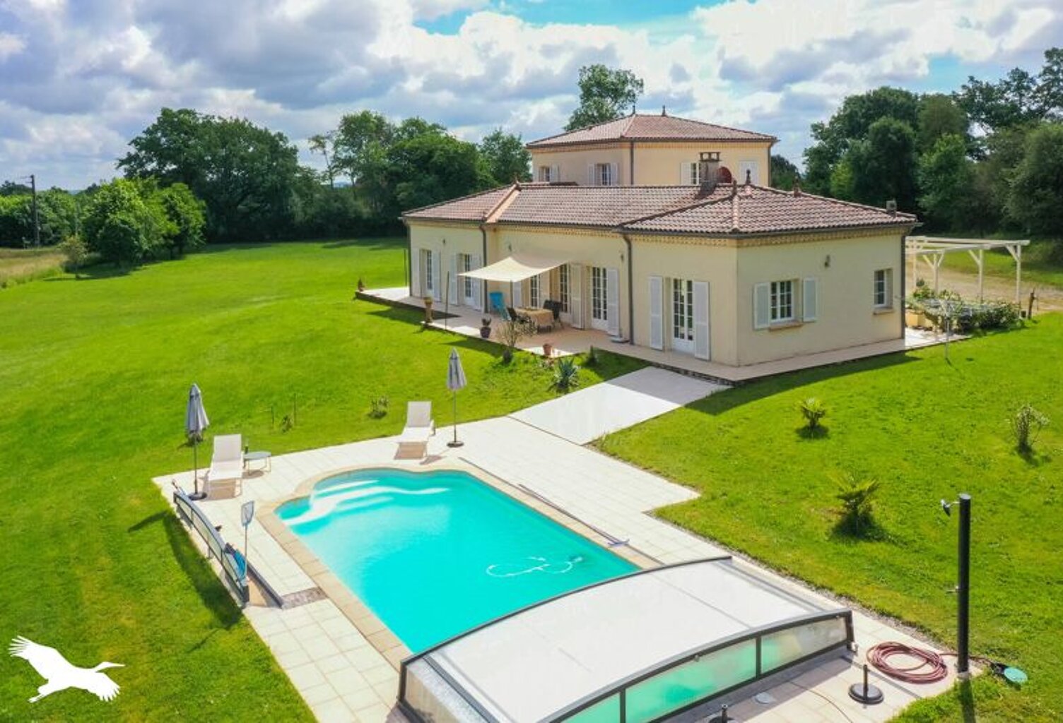 Villa de 7 pièces principales — photo 1