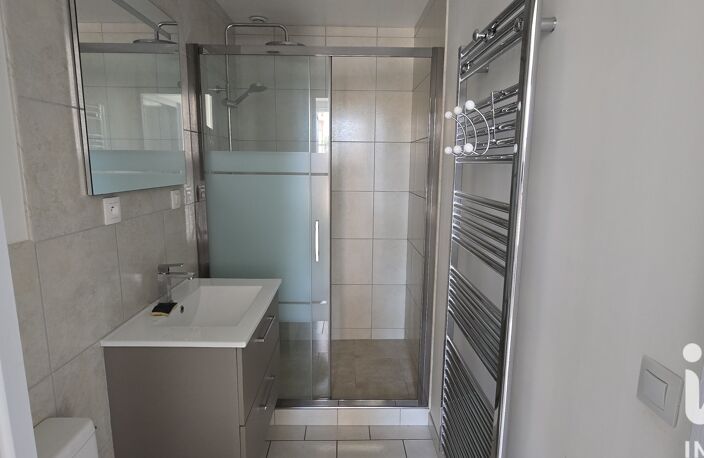 Location Appartement 3 pièces — photo 2
