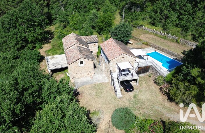 Vente Maison/villa 8 pièces — photo 2