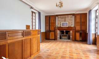Maison 24 Pièces 1100 m² à vendre à Varetz (19240)