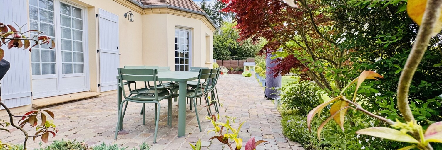 Maison 8 Pièces 220 m² à vendre à Bazoches-sur-Guyonne (78490)