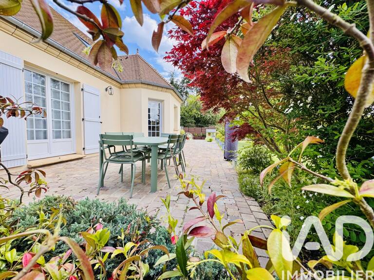 Vente Maison/villa 8 pièces — photo 1