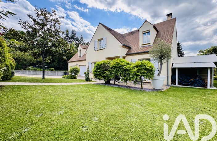 Vente Maison/villa 8 pièces — photo 2