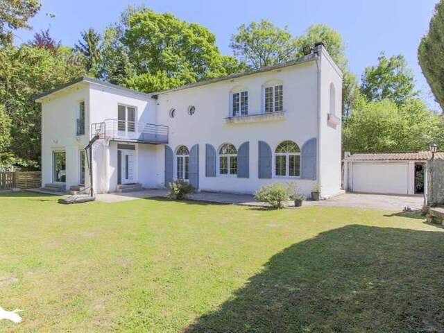 Villa de 7 pièces principales — photo du bien
