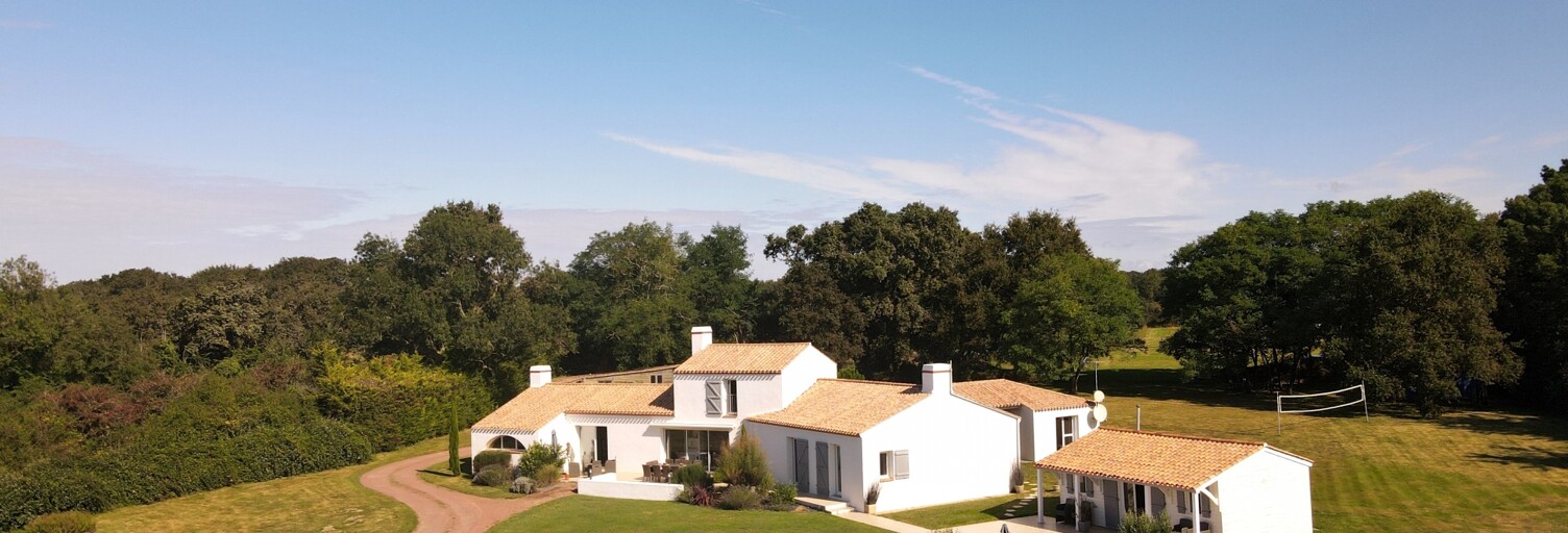 Maison 9 Pièces 206 m² à vendre à Saint-Gervais (85230)