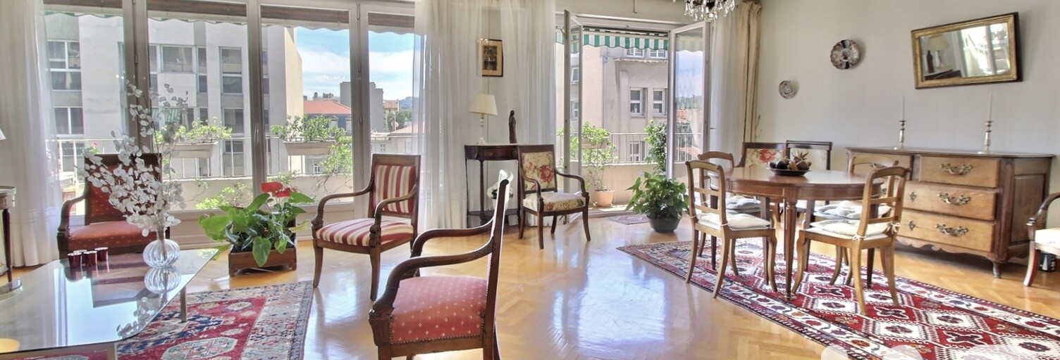 Appartement 3 Pièces 108 m² à vendre à Marseille 8 (13008)