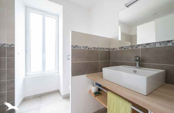 Maison en pierre de 3 pièces principales — photo 5